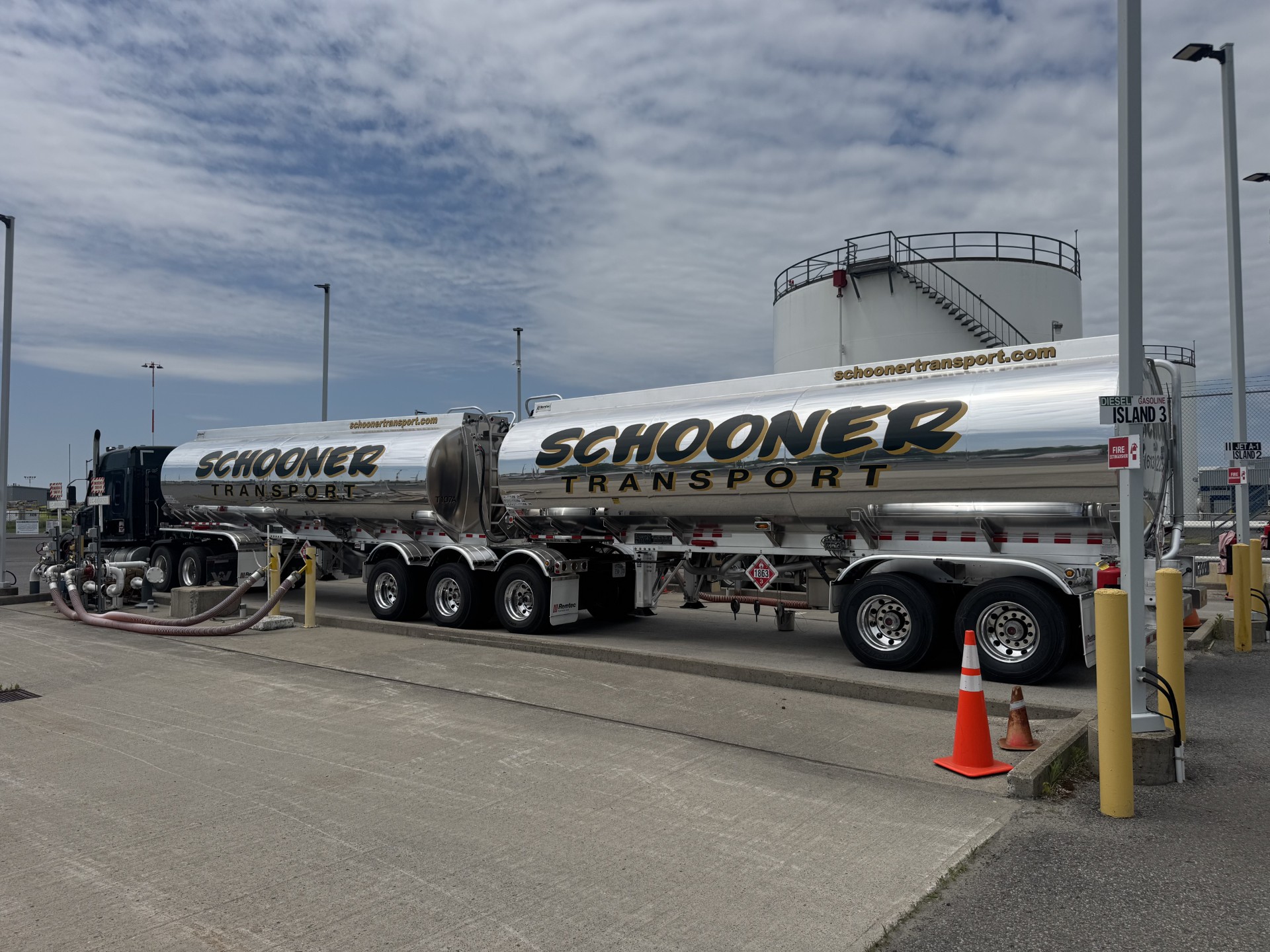 Schooner Transport Professional Fleet